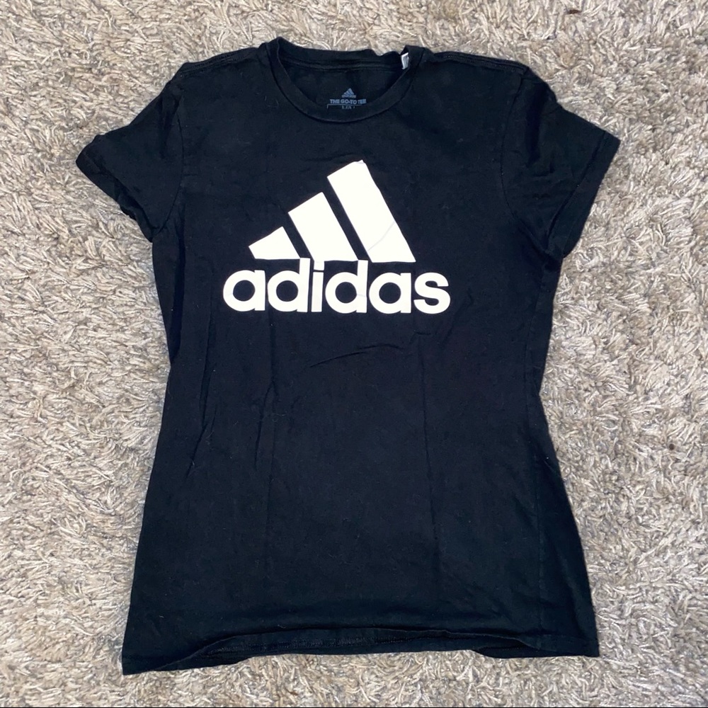 Adidas logo short sleeve tee